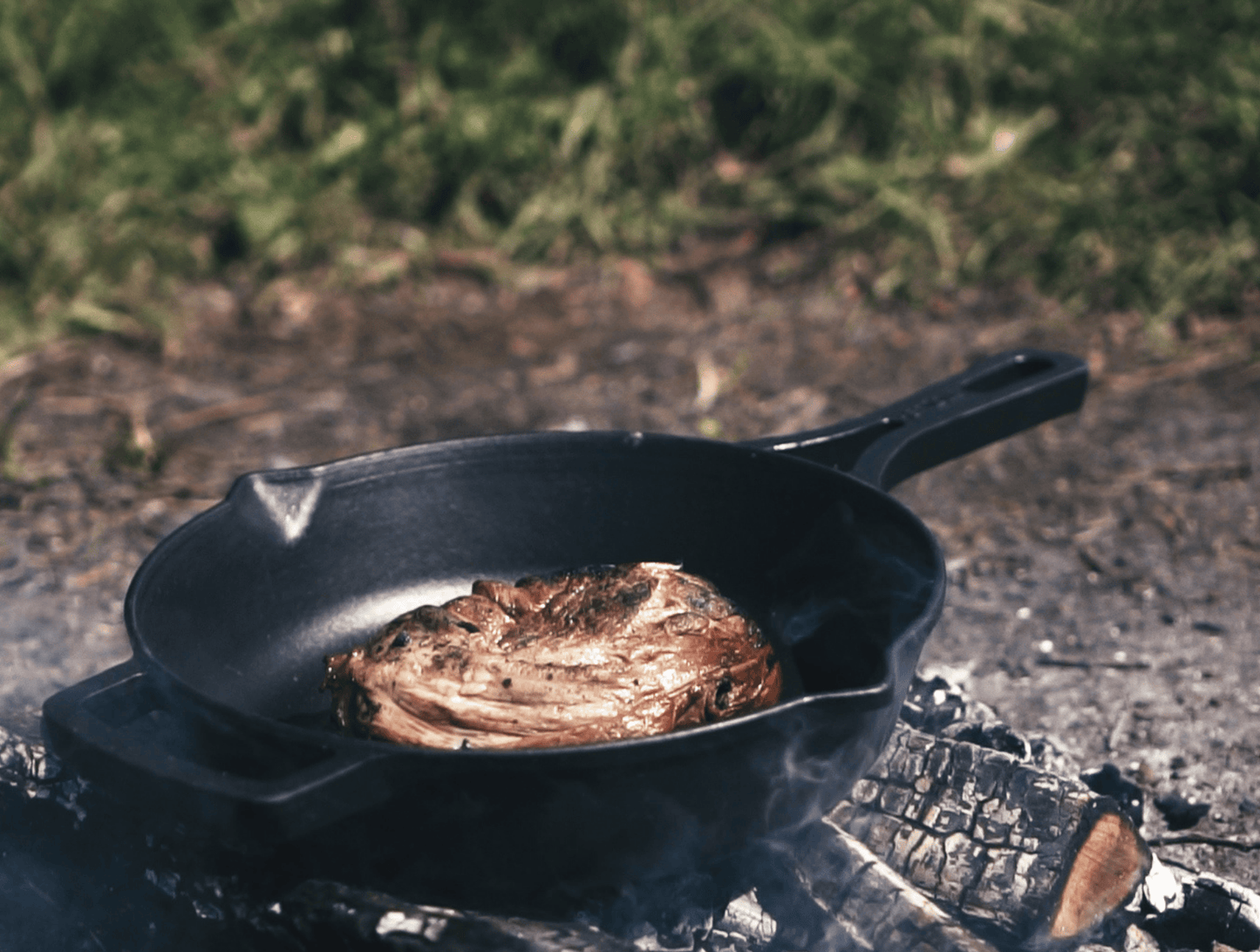 24 cm Cast Iron Skillet with Cast Handle - 6 cm Depth